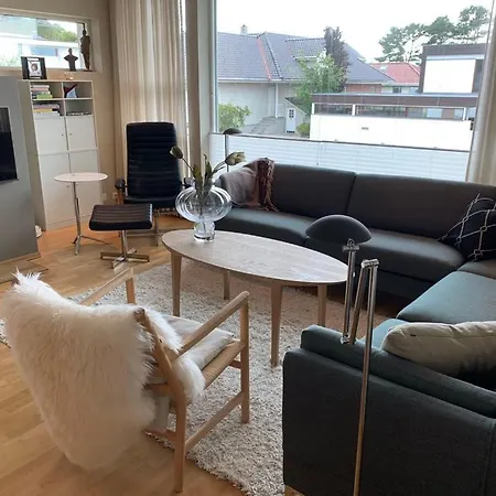Visit Ons From A Modern And Beautiful House Appartement *